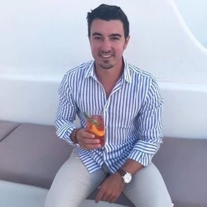 Meet your Posher, Alex